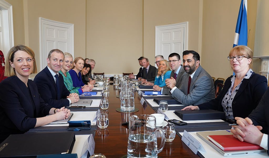 Humza Yousaf hosts first Cabinet meeting