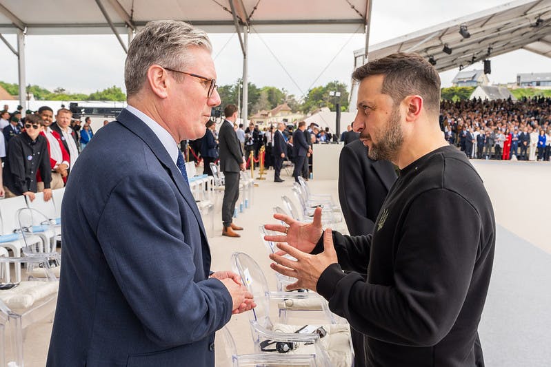 Keir Starmer speaks to Volodymyr Zelenskyy